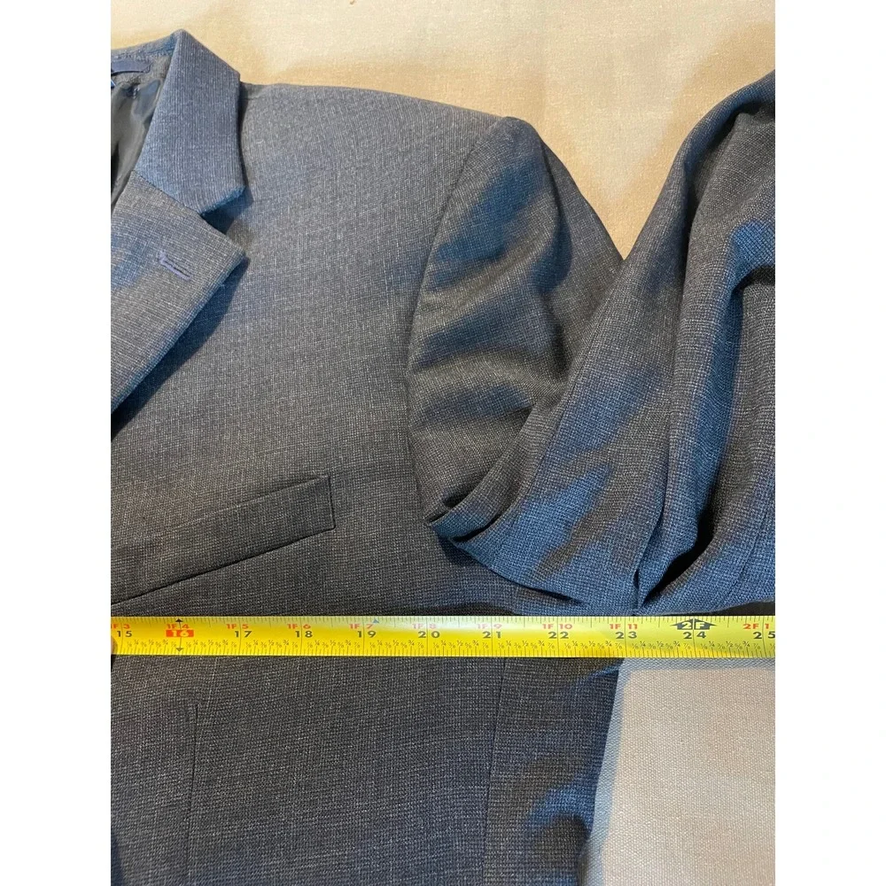 Jos A Bank Sport Coat 46R Wool Gray Two Button Blazer 1905 Collection